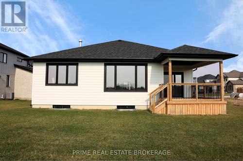 147 Mcleod Street, North Middlesex (Parkhill), ON - Outdoor With Deck Patio Veranda With Exterior