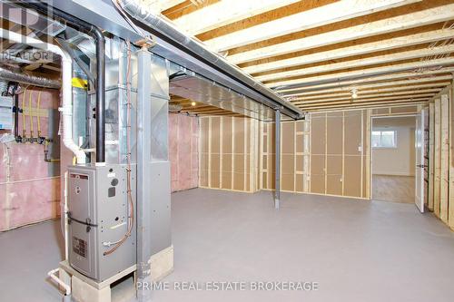 147 Mcleod Street, North Middlesex (Parkhill), ON - Indoor Photo Showing Basement