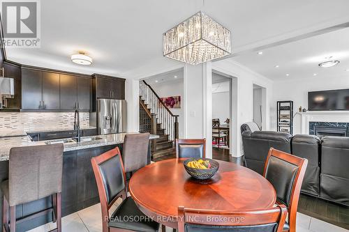 85 Wyndham Circle, Georgina, ON - Indoor Photo Showing Dining Room