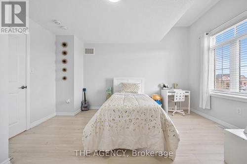 276 Fasken Court, Milton, ON - Indoor Photo Showing Bedroom