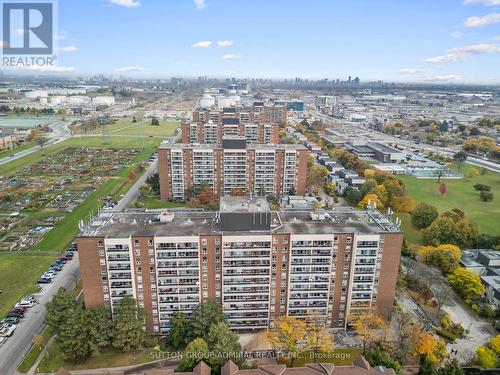 502 - 31 Four Winds Drive, Toronto, ON - Outdoor With View