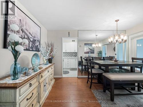 502 - 31 Four Winds Drive, Toronto, ON - Indoor Photo Showing Dining Room