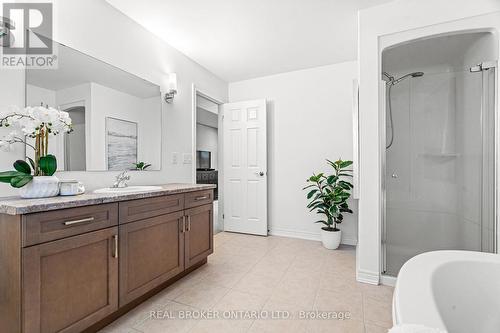 81 Laverty Crescent, Orangeville, ON - Indoor Photo Showing Bathroom