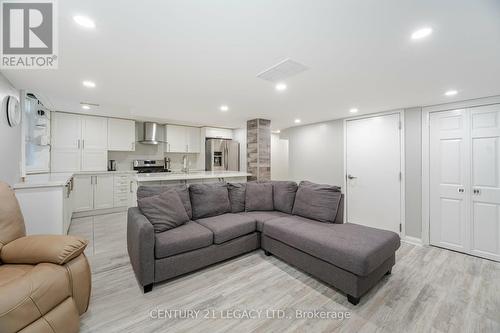 8 Kirkham Drive, Ajax, ON - Indoor Photo Showing Living Room