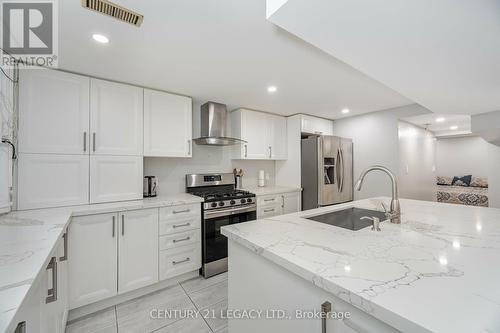 8 Kirkham Drive, Ajax, ON - Indoor Photo Showing Kitchen With Upgraded Kitchen