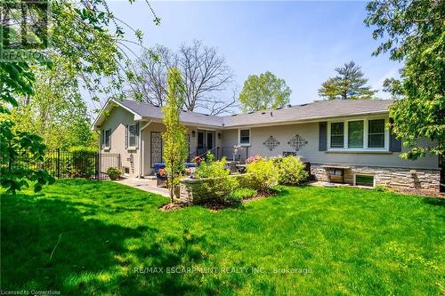 4306 Lakeshore Road, Burlington, ON - Outdoor