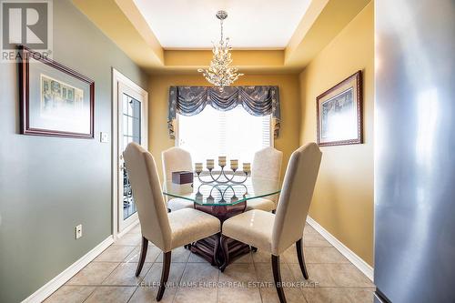 202 - 395 Lakebreeze Drive, Clarington (Newcastle), ON - Indoor Photo Showing Dining Room