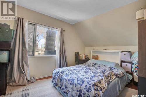 707 Mcpherson Avenue, Saskatoon, SK - Indoor Photo Showing Bedroom