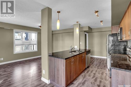 205 5303 Universal Crescent, Regina, SK - Indoor Photo Showing Kitchen