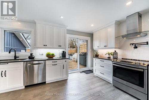 54 Mitchell Avenue, Whitby, ON - Indoor Photo Showing Kitchen With Stainless Steel Kitchen With Upgraded Kitchen