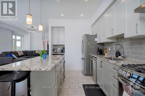 60 Verglas Lane, Ottawa, ON - Indoor Photo Showing Kitchen With Stainless Steel Kitchen With Upgraded Kitchen