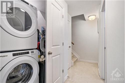 596 Compass Street, Ottawa, ON - Indoor Photo Showing Laundry Room