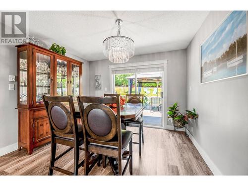 5286 Huston Road, Peachland, BC - Indoor Photo Showing Dining Room