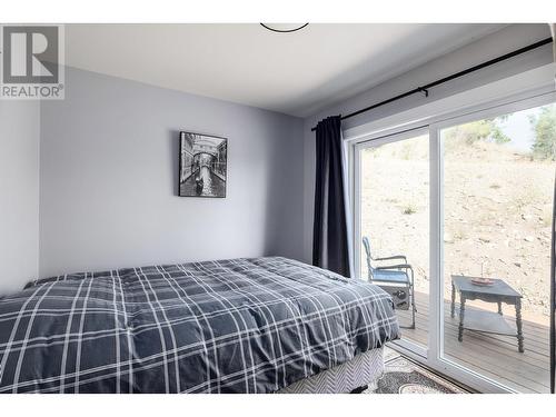 36 Spruce Drive, Vernon, BC - Indoor Photo Showing Bedroom