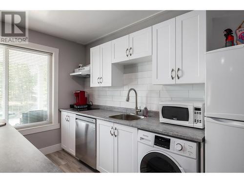 36 Spruce Drive, Vernon, BC - Indoor Photo Showing Laundry Room