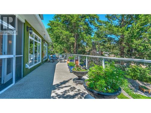 10220 Columbia Way, Vernon, BC - Outdoor