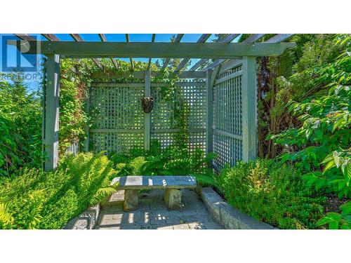 10220 Columbia Way, Vernon, BC - Outdoor