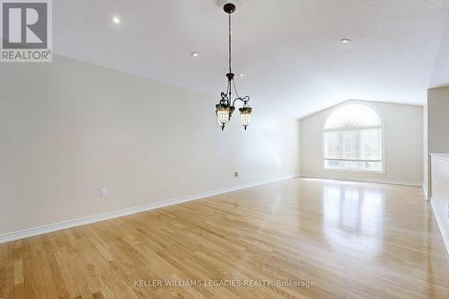 64 Ferncroft Drive, Georgina, ON - Indoor Photo Showing Other Room