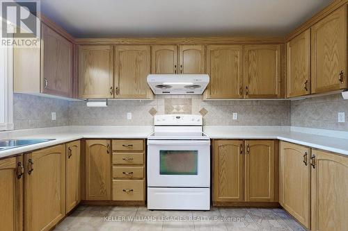 64 Ferncroft Drive, Georgina, ON - Indoor Photo Showing Kitchen