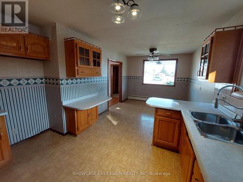 80 Caverly Road, Aylmer (Ay), ON - Indoor Photo Showing Kitchen With Double Sink