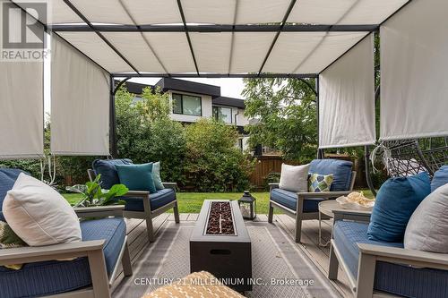 409 Scarsdale Crescent, Oakville, ON - Outdoor With Deck Patio Veranda With Exterior