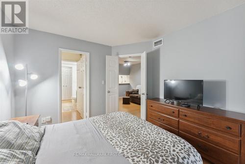 713 - 222 The Esplanade, Toronto (Waterfront Communities), ON - Indoor Photo Showing Bedroom