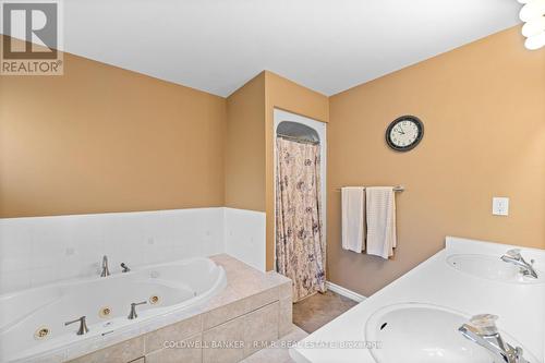 81 Willowbrook Drive, Whitby (Pringle Creek), ON - Indoor Photo Showing Bathroom