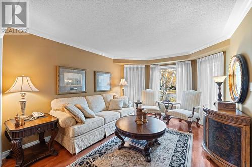 81 Willowbrook Drive, Whitby (Pringle Creek), ON - Indoor Photo Showing Living Room