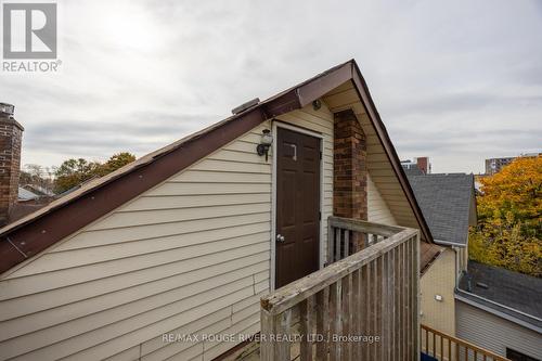 230 Athol Street E, Oshawa (Central), ON - Outdoor With Exterior