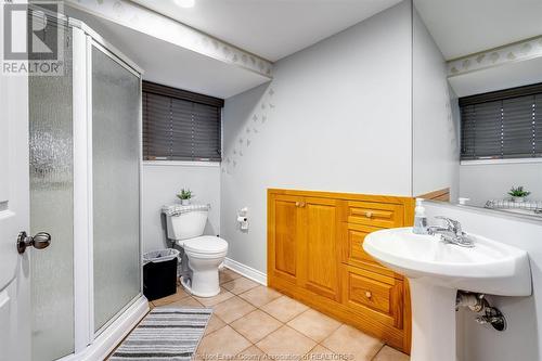 971 Talbot Trail, Wheatley, ON - Indoor Photo Showing Bathroom