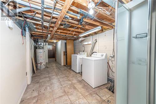 1898 Jefferson, Windsor, ON - Indoor Photo Showing Laundry Room