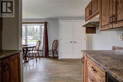 2 Mountain Street, Markstay-Warren, ON - Indoor Photo Showing Kitchen