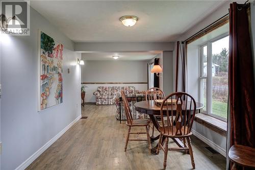 2 Mountain Street, Markstay-Warren, ON - Indoor Photo Showing Dining Room