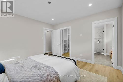 552 Everglade Crescent, London, ON - Indoor Photo Showing Bedroom