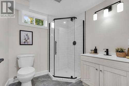 552 Everglade Crescent, London, ON - Indoor Photo Showing Bathroom