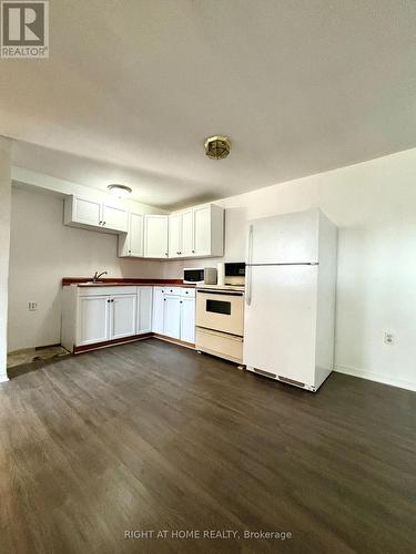 1141 Lorneville Road, Kawartha Lakes, ON - Indoor Photo Showing Kitchen