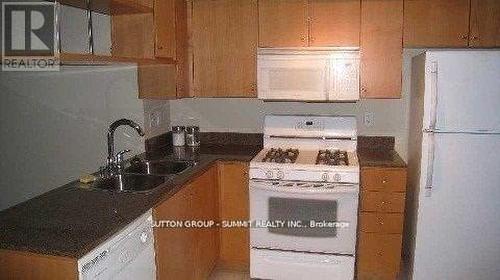 1705 - 35 Mariner Terrace, Toronto, ON - Indoor Photo Showing Kitchen