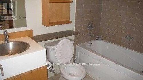 1705 - 35 Mariner Terrace, Toronto, ON - Indoor Photo Showing Bathroom