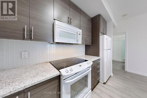 2201 - 70 Forest Manor Road, Toronto, ON - Indoor Photo Showing Kitchen