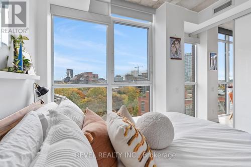 806 - 318 King Street E, Toronto, ON - Indoor Photo Showing Bedroom