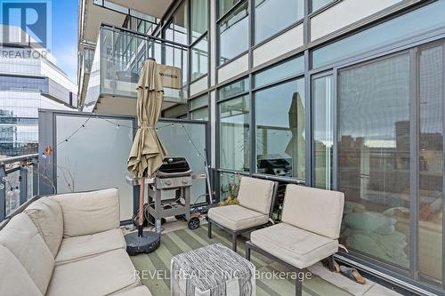 806 - 318 King Street E, Toronto, ON - Outdoor