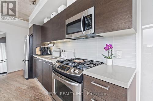 806 - 318 King Street E, Toronto, ON - Indoor Photo Showing Kitchen With Stainless Steel Kitchen With Double Sink With Upgraded Kitchen