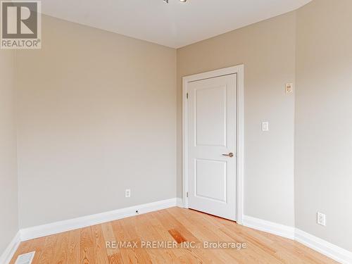 5 - 473 Dupont Street, Toronto, ON - Indoor Photo Showing Other Room