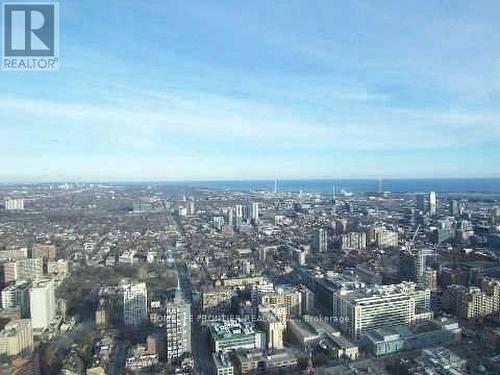 6705 - 388 Yonge Street, Toronto, ON - Outdoor With View