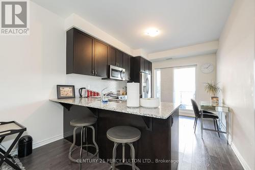 701 - 1148 Dragonfly Avenue, Pickering, ON - Indoor Photo Showing Kitchen