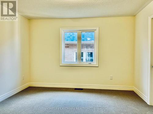 40 Faimira Avenue, Georgina, ON - Indoor Photo Showing Other Room