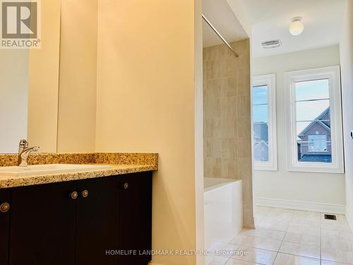 40 Faimira Avenue, Georgina, ON - Indoor Photo Showing Bathroom