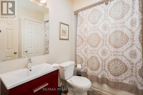 48 Braden Way, Vaughan, ON - Indoor Photo Showing Bathroom