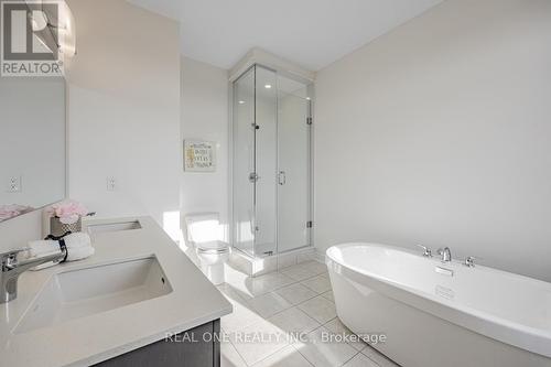 70 Johann Drive, Markham, ON - Indoor Photo Showing Bathroom