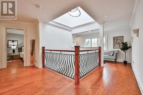 192 Waneta Drive, Oakville, ON - Indoor Photo Showing Other Room